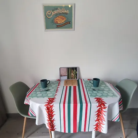 Apartament Cosy La Dacquoise Centre-ville Internet Haut-debit Dax